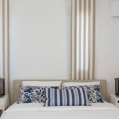 Vila Deluxe Mykonos Del Sol Junior Outdoor Pool Ornos